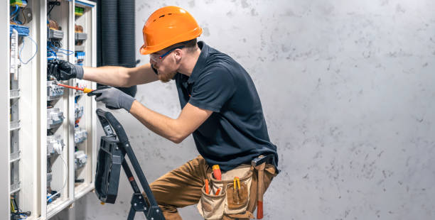 Best Commercial Electrician Services  in Willow Creek, CA